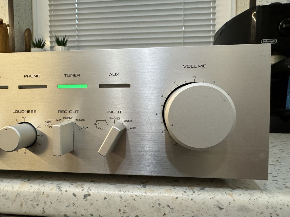 Yamaha A-560 стерео
