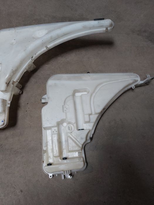 Vas lichid parbriz BMW E81 E87 E90 E91 F20 F21 F30 F31