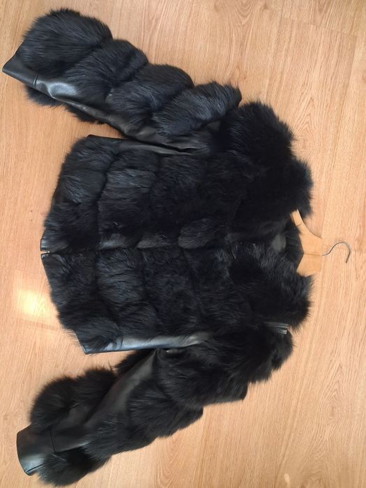 Кожух естествен косъм и кожа със свалящи ръкави тип елек