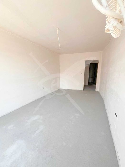 Продава се Тристаен апартамент в Пловдив, Каменица 1 - 142 кв.м за 2200 €/кв.м - Снимка #1