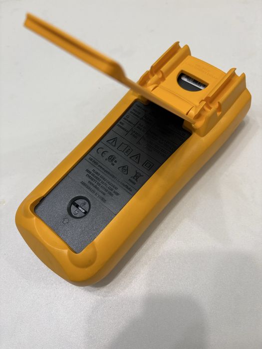 Мегаомметр Fluke 1507