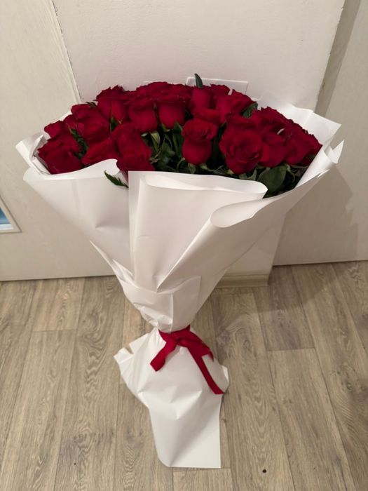 Букет 51 роза метровый