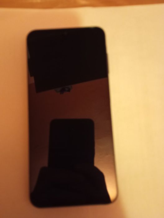Samsung A16 5G  128 GB 4 GB RAM sănătatea la baterie 100%