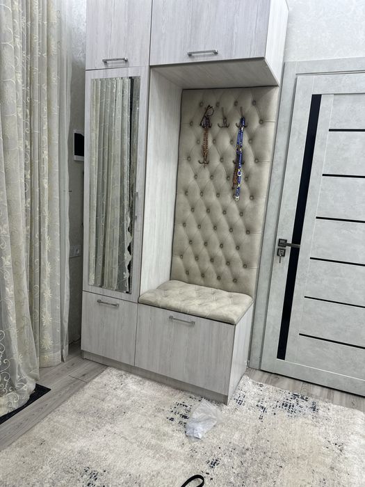 Прихожка продаеться