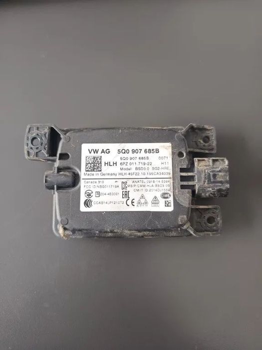 Senzor unghi mort Skoda Superb III Cod: 5QB