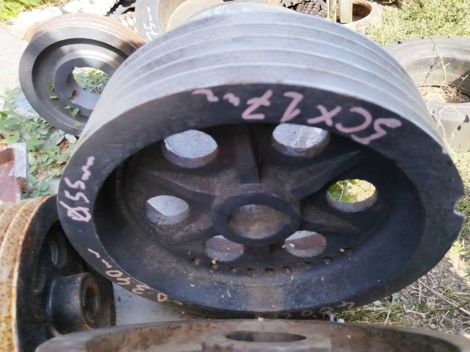 Fulie cu 5 curele late de 17 mm