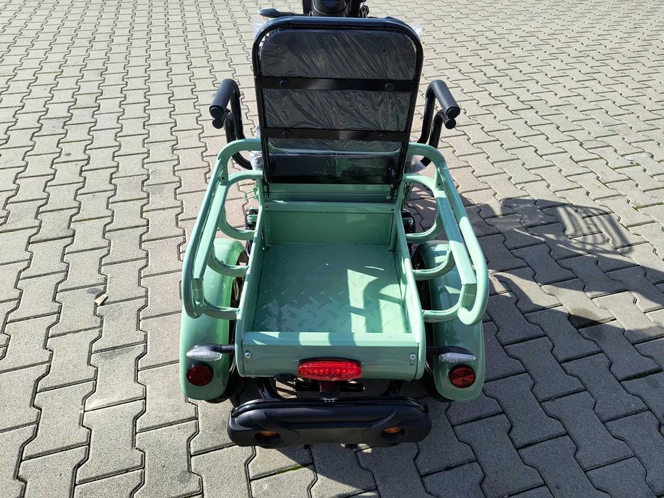 Triciclu electric - model THOR NEO, culori- rosu/verde/visiniu