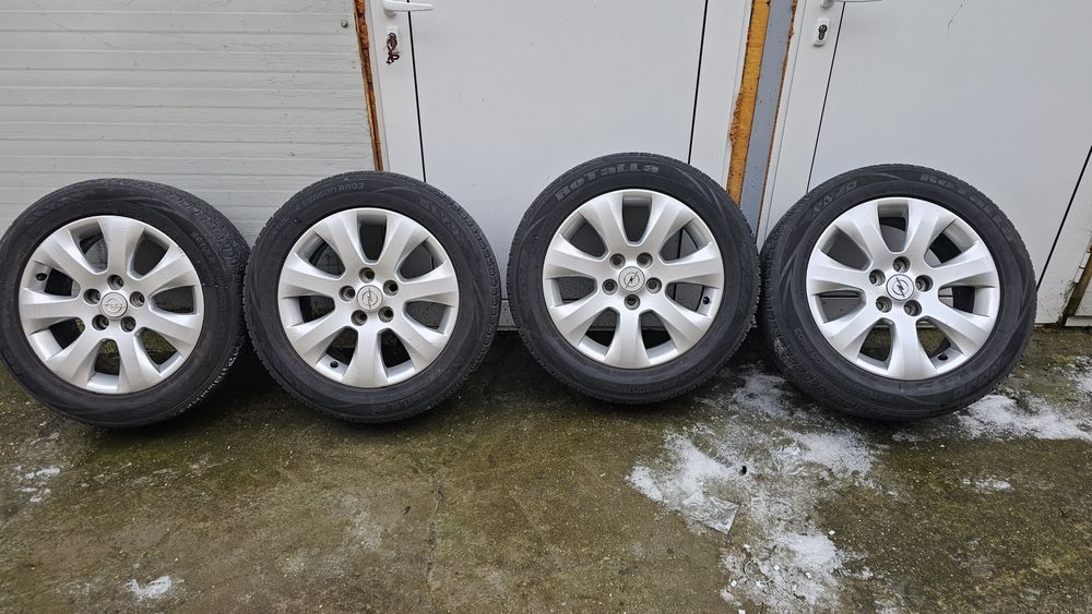 Джанти плюс гуми  Опел Инсигния 17