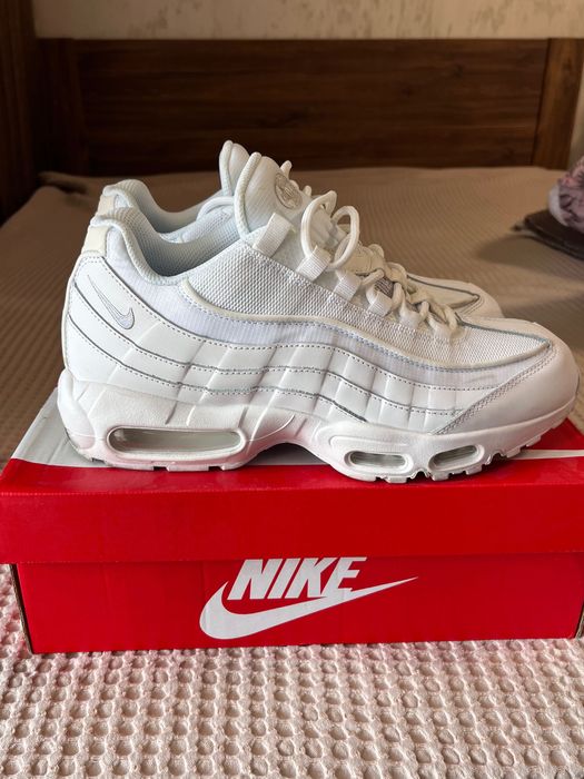 Обувки Nike air max 95 essentials