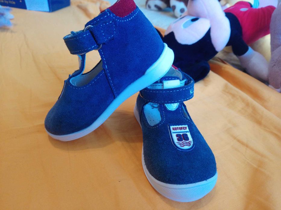 Детская обувь новая