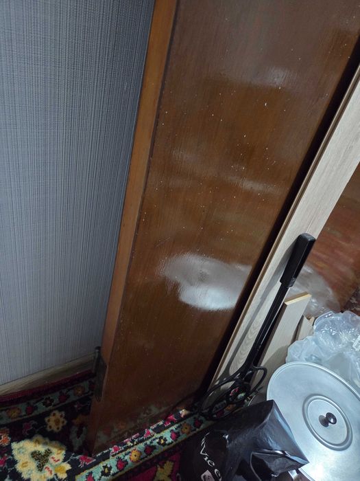 Продадим дверь из дерева