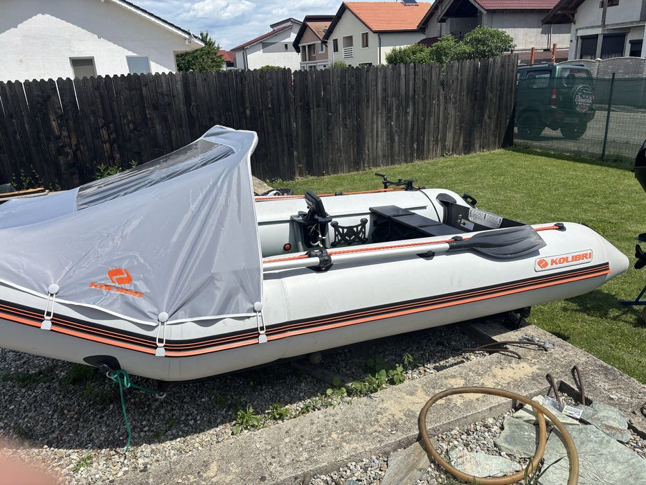 Barca Kolibri 360 D cu motor Tohatsu 9.8 cp si sonar