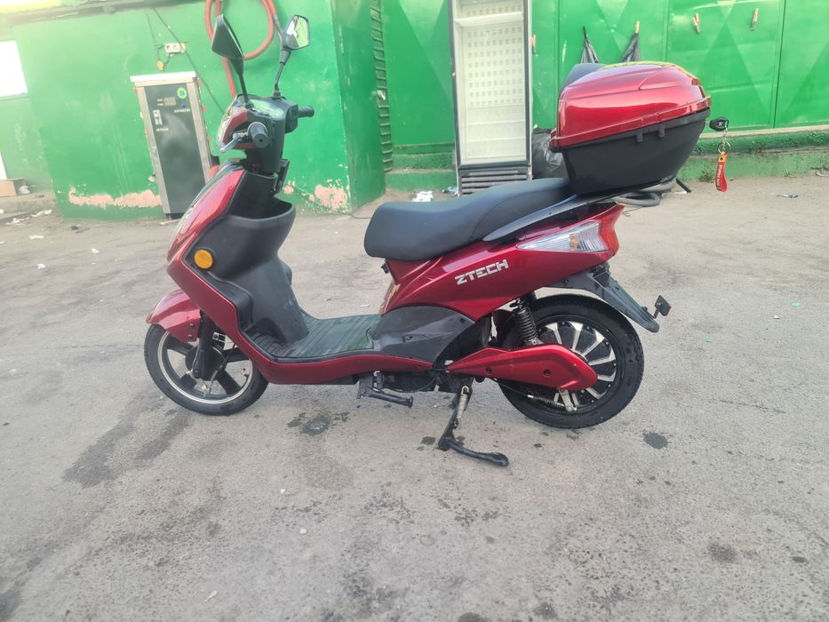 Vand scuter electric ztech
