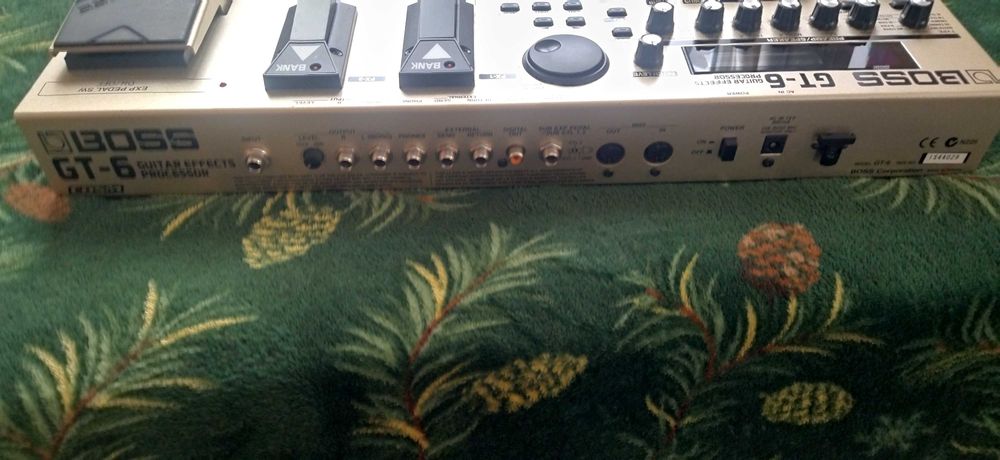 BOSS GT6 Multi effect  processor