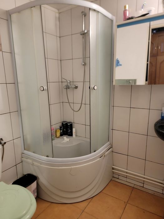 Vand casă zona Sard