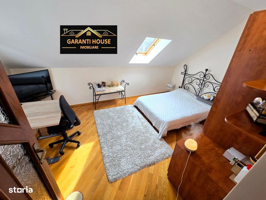 Zona Hollosy Simon, casa P+M, 370 mp teren, 360 000€