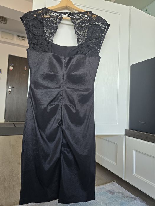 Rochie neagra tafta