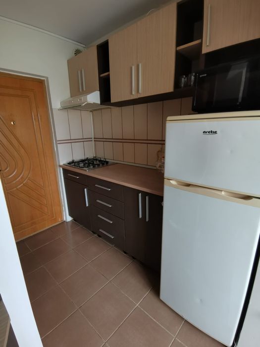 Garsoniera de închiriat