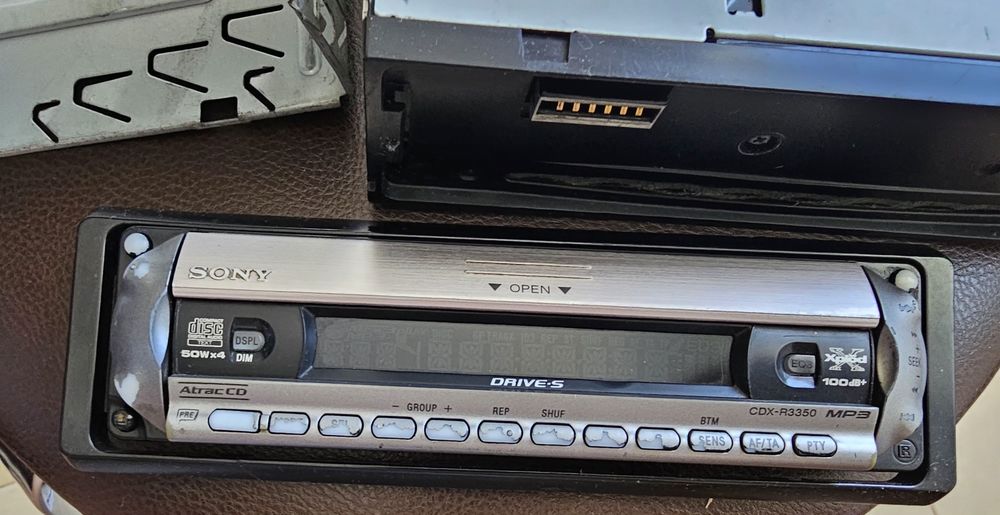 Продавам MP3 Sony