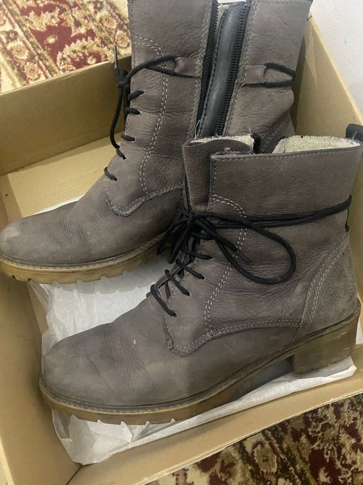 Зимние теплые ботинки