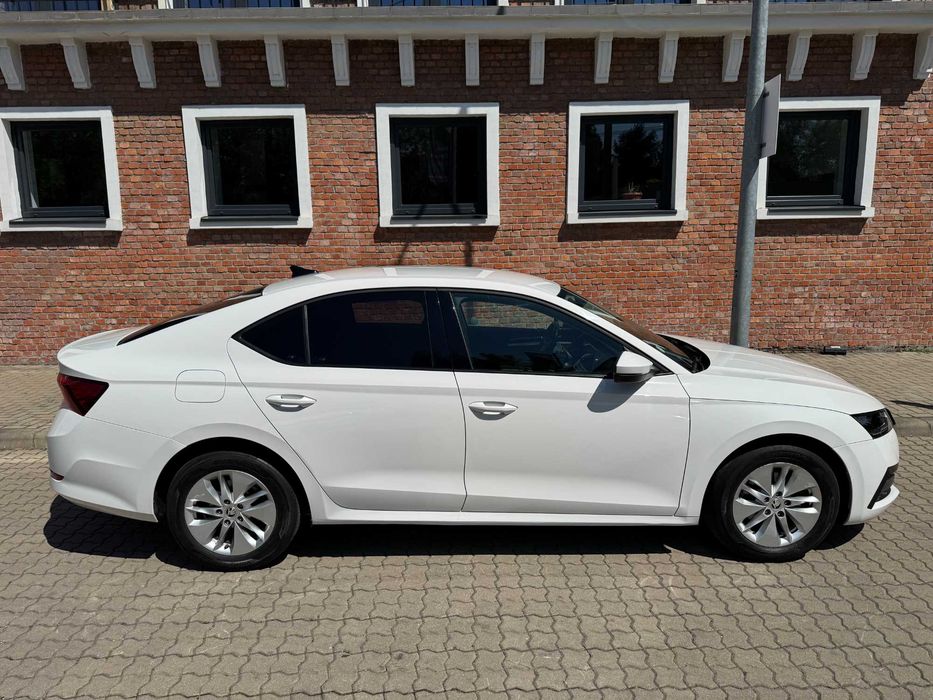 Skoda Octavia 4 2021 / 2.0 TDI / 116 CP / DSG / Full LED / Bord Digital / Istoric service Skoda