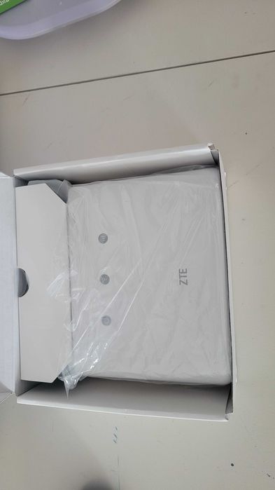 ZTE MF293N Wireless 4G Router Wi-Fi 4