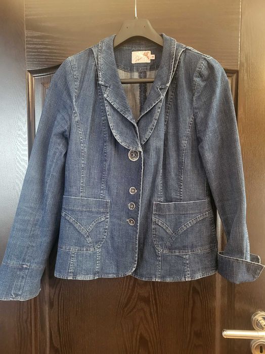 Дънков костюм на марката РОСИ