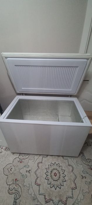 Морозилка бирюса на запчасти