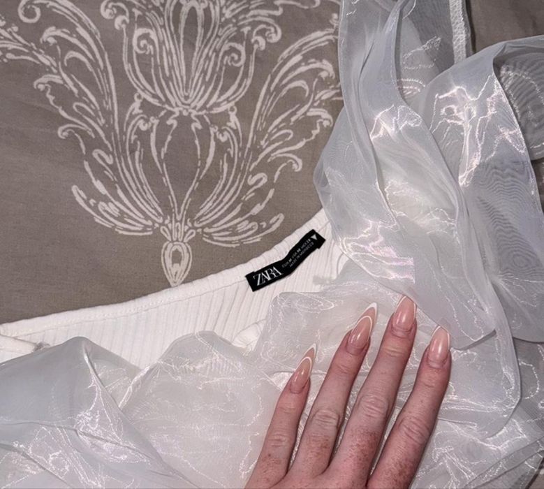 Дамски топове zara,pause