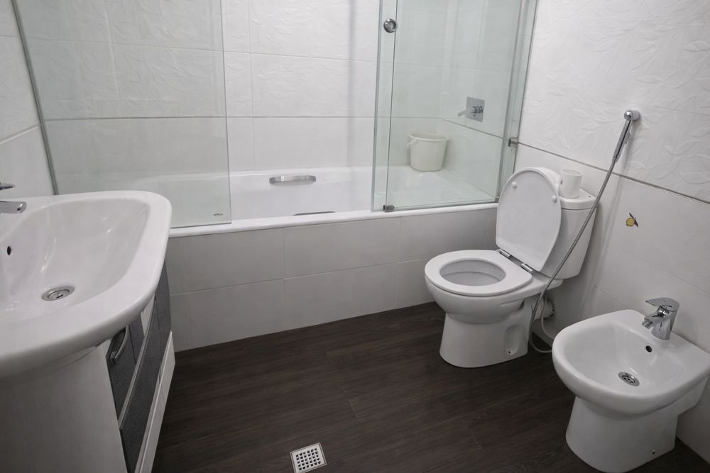 Мирабадский рн ул.Чимкентская 4 ком квартира