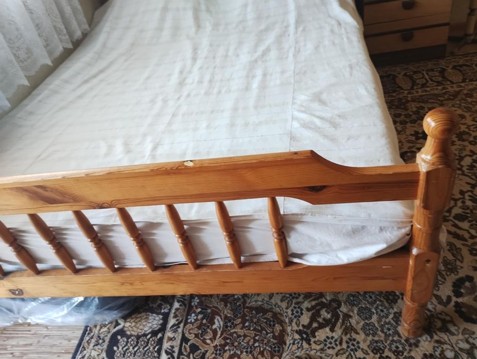 Спалня Велинградска 200/160 с две пружини 80 см и дюшек 12 см