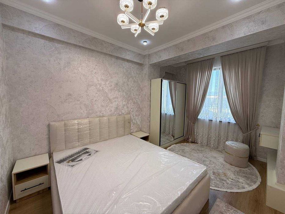 Срочно продается 3х комнатная люкс квартира на 2 этаже, в Самарканде
