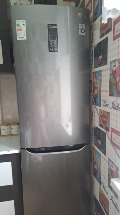 Продам холодильник срочно