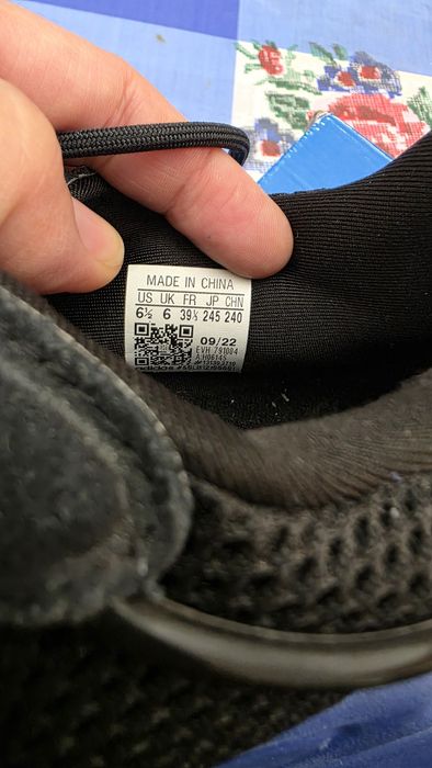 Кроссовки Adidas на подростка