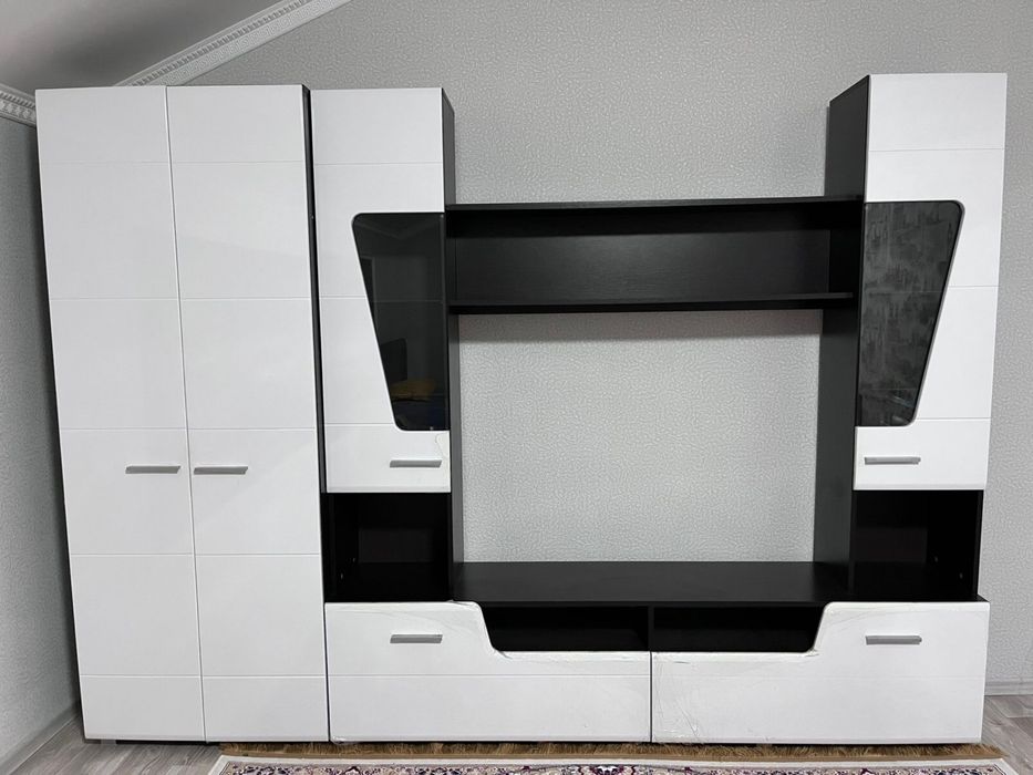 Серванты для гостиной