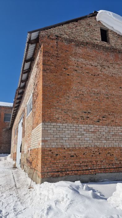 Продам здание в Риддере