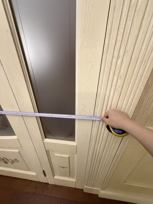 Продам дверь двухстворчатый