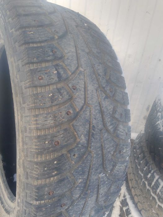 Шипы на р18 nokian