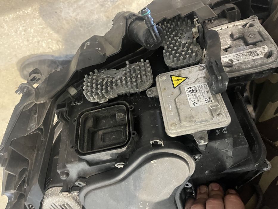 Фарове бмв е92 е93 фейс bmw e92 e93 lci farove фар