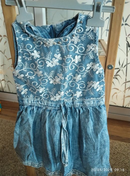 Lot haine fetițe 92 116 rochite 2-3 ani