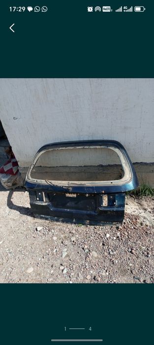 Багажник тайота Карина е универсал