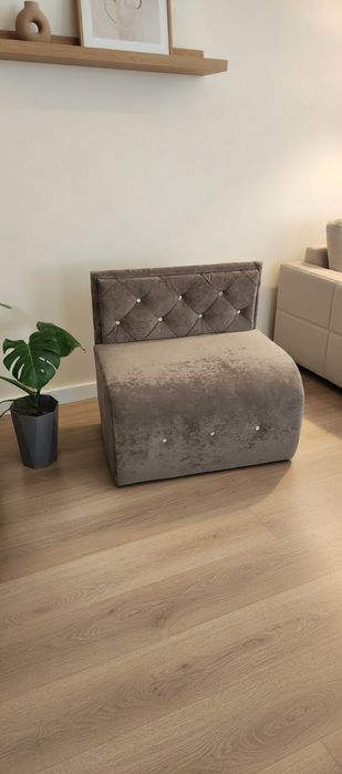 Банкетка пристеночная