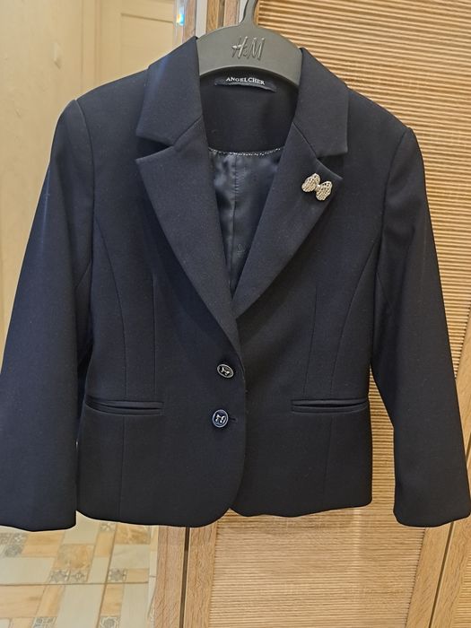 Продам школьная форма от 0-2 класс на девочку