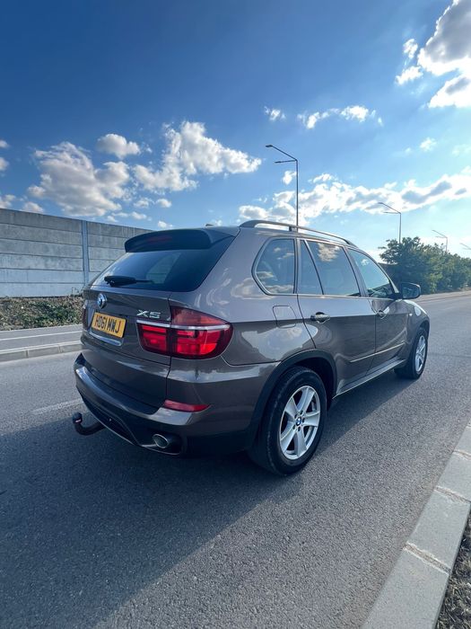Bmw x5 e70 facelift  3,0d.   Fara motor si cutie