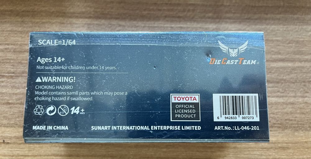 Die Cast Team Toyota Corolla 1:64 Levin GT-APEX