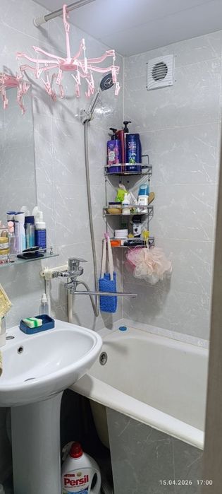 Продажа 1/2/5 на массиве Ахмад Югнакий, с ремонтом, балкон 2х3, улучше