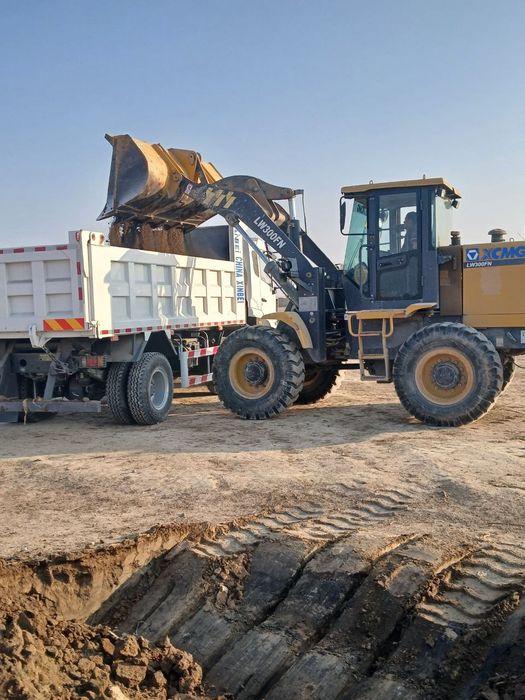 Samоsval 2023 y 15 tonалик  18000 yurgan