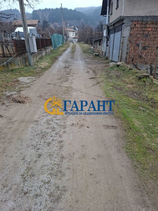 Продава се Парцел в Радомир - 750 кв.м за 58 €/кв.м - Снимка #4