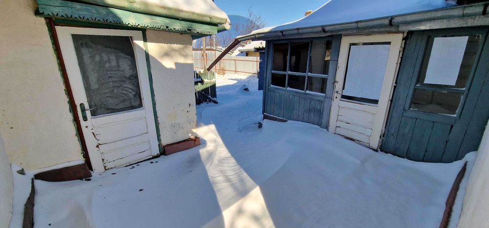 Casa si teren de vanzare in Tg Neamt