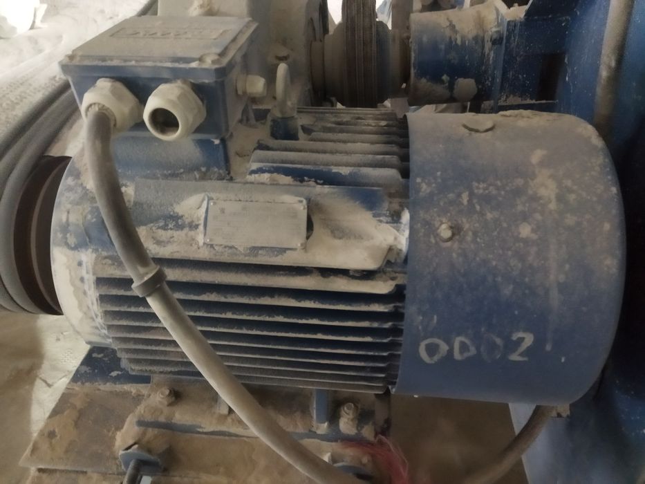 двигатель 30 квт